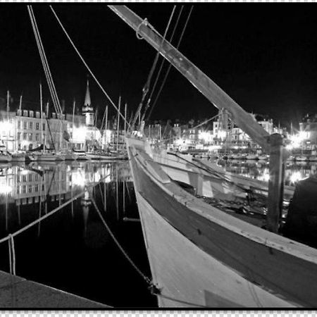 Apartament Le Bellevue - Beautiful Sea View Honfleur Zewnętrze zdjęcie